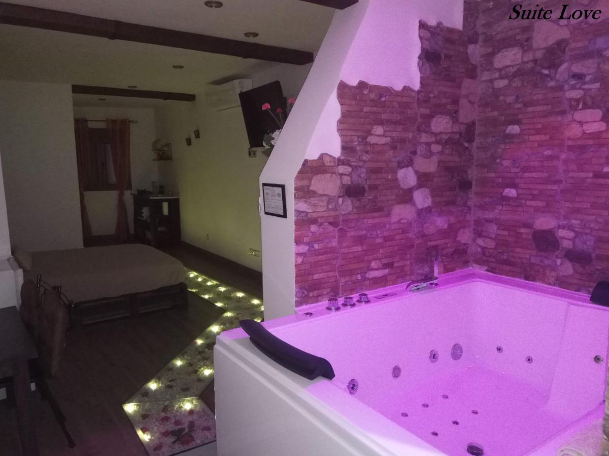 Suite Love Jacuzzi Uceda Zewnętrze zdjęcie