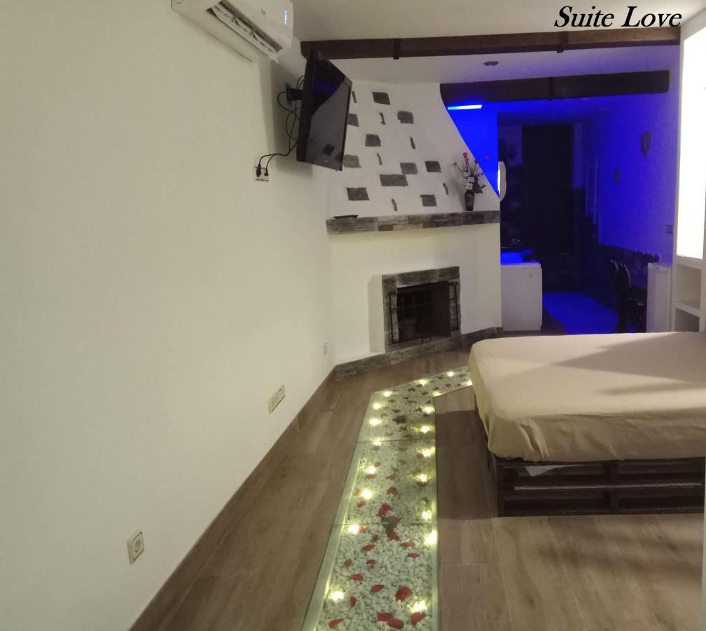 Suite Love Jacuzzi Uceda Zewnętrze zdjęcie